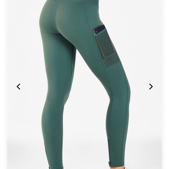 NWT Fabletics Utility Legging - Picture 5 of 6
